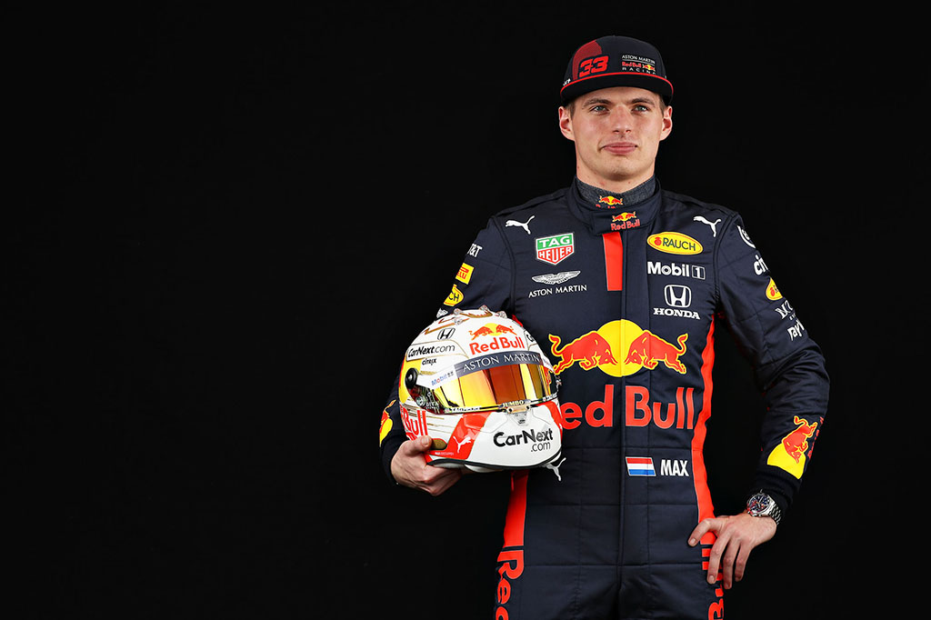 Max Verstappen logra triple podio en su debut en el Supercars eSeries
