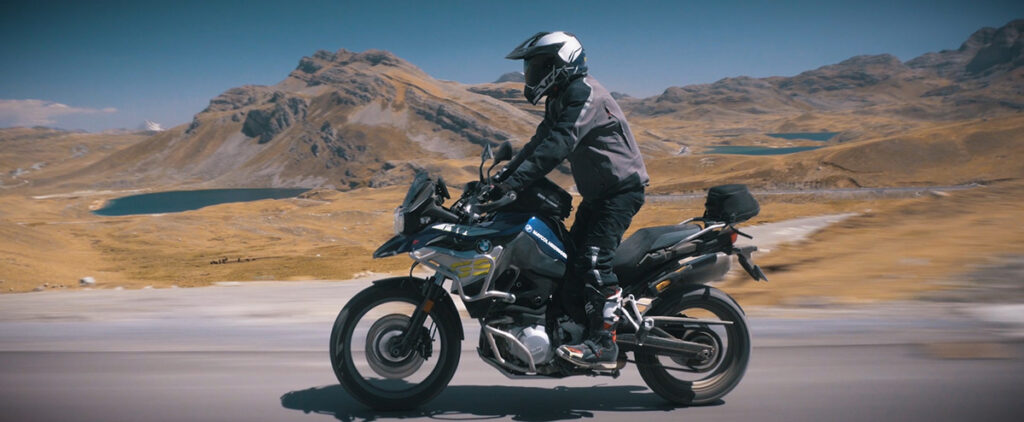  BMW Motorrad estrenó serie documental de su travesía por Caminos del Inca realizada en motos BMW.