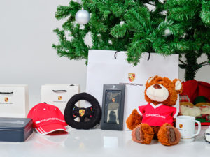Porsche Perú lanza campaña navideña de su exclusiva línea de accesorios