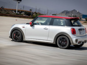 MINI realiza primera edición de #MINILetsGo en Perú