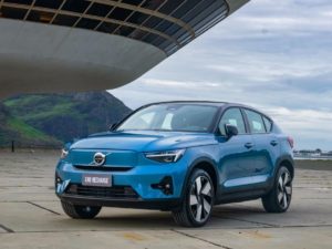 El nuevo modelo 100% eléctrico de Volvo Cars, el C40 Recharge, llega a Perú con un diseño innovador y mucha personalidad