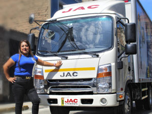 “Día de la Mujer”: JAC Camiones comparte la historia de una emprendedora peruana que te enseña a no rendirte