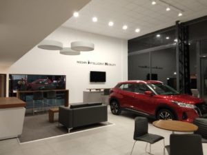 Nissan Retail Concept es el nuevo diseño de Nissan para sus concesionarios, que estará presente en el 100% de sus puntos de venta y servicio al final del año fiscal 2024
