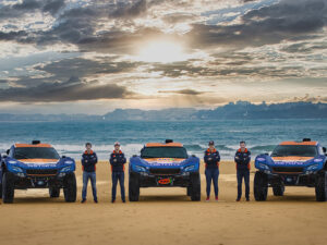 Laia Sanz, Carlos Checa y Óscar Fuertes: ASTARA TEAM forma un “Dream Team” sostenible e inclusivo para competir en el Dakar