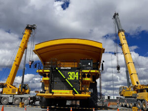 Facturación de Komatsu-Mitsui superaría los US$600 millones en 2023, impulsada por servicios postventa y repunte minero