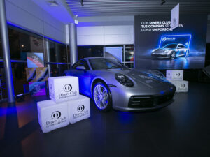 Diners Club Perú premia a Socios con un Porsche 911 Carrera