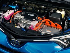 Desmintiendo mitos sobre los autos híbridos eléctricos en cinco minutos