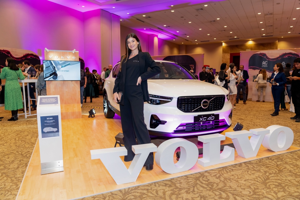 Volvo participó en el evento “Women, Wine and Life” con su modelo icónico XC40