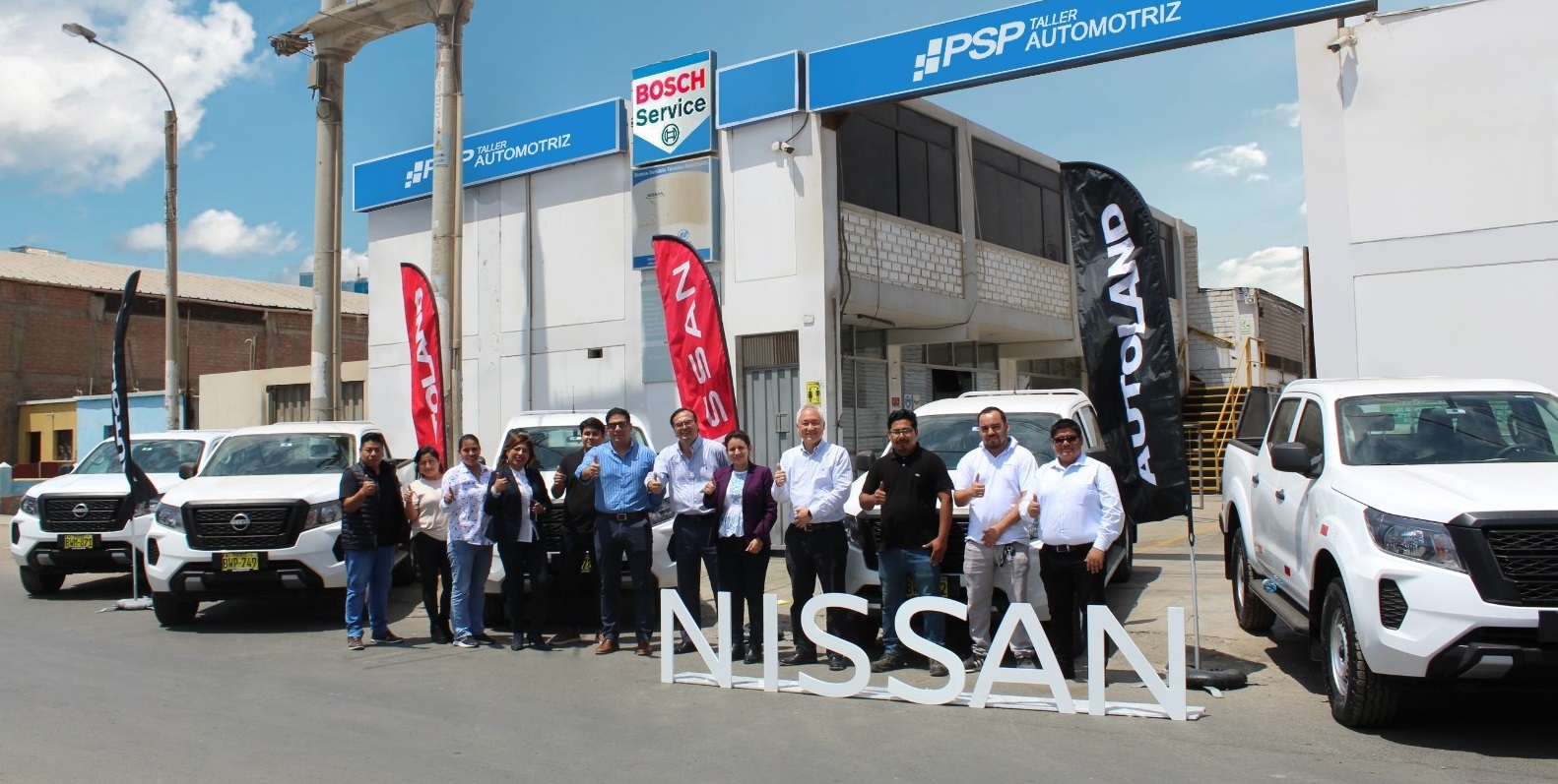 Nissan Perú entrega flota de 17 Frontier a Prestadora de Servicios Pecuarios