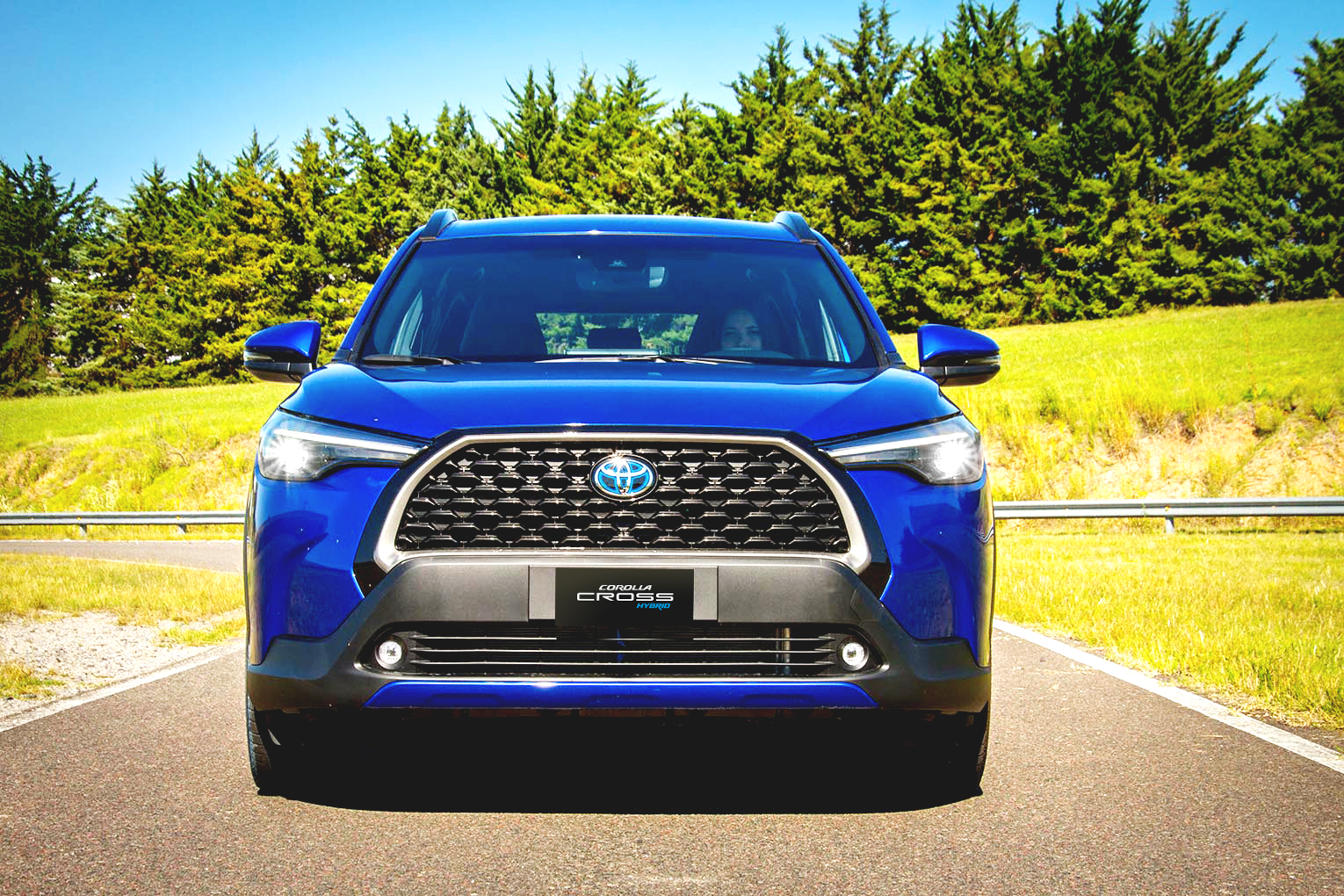 Autos híbridos eléctricos: innovación sostenible para el futuro del transporte