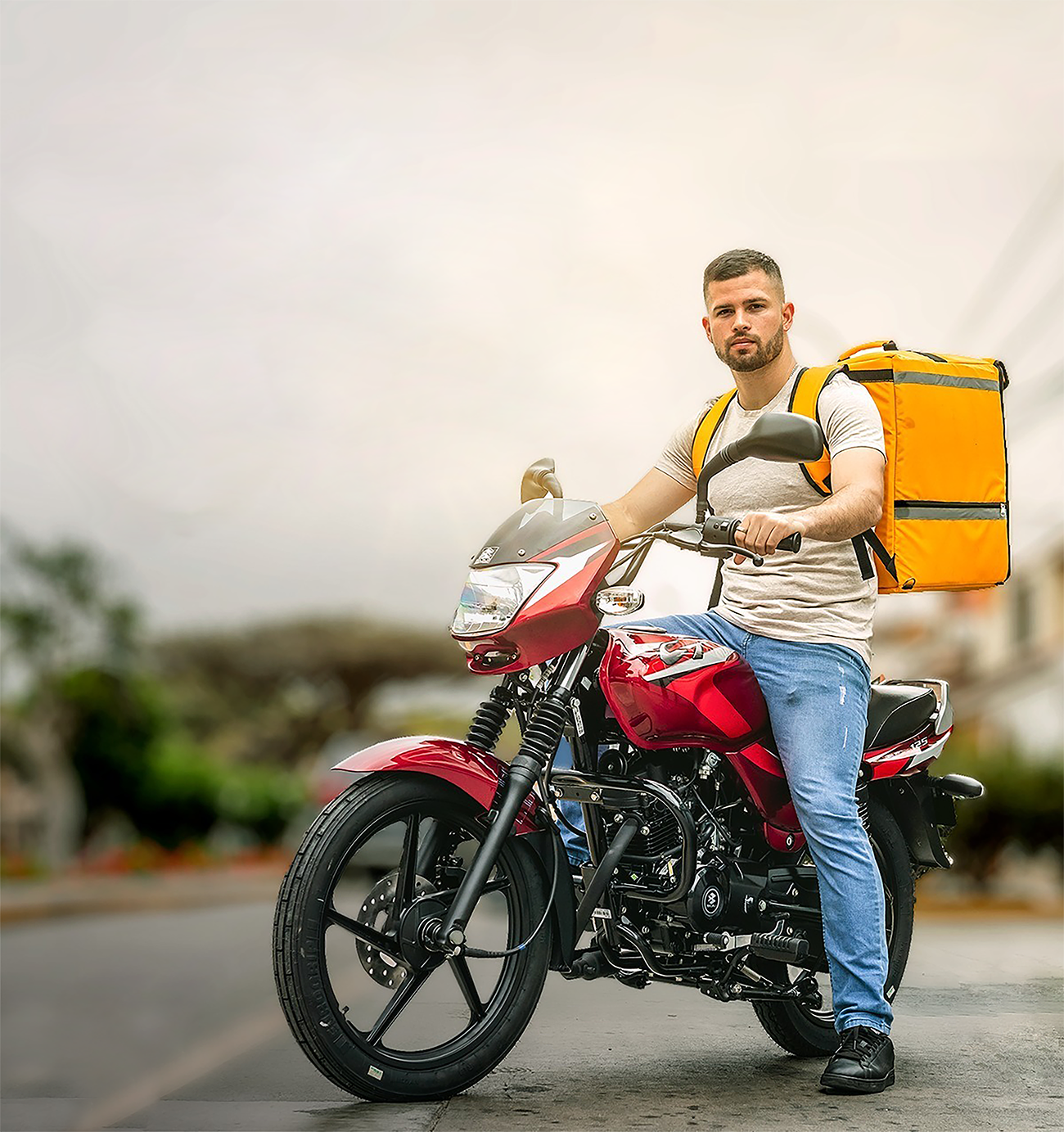 Crosland Automotriz y Primax se unen para brindar beneficios a moteros