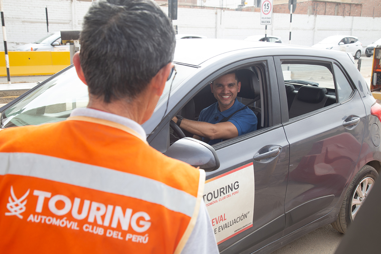 El Touring y Automóvil Club del Perú presenta la campaña “Salvando Vidas”
