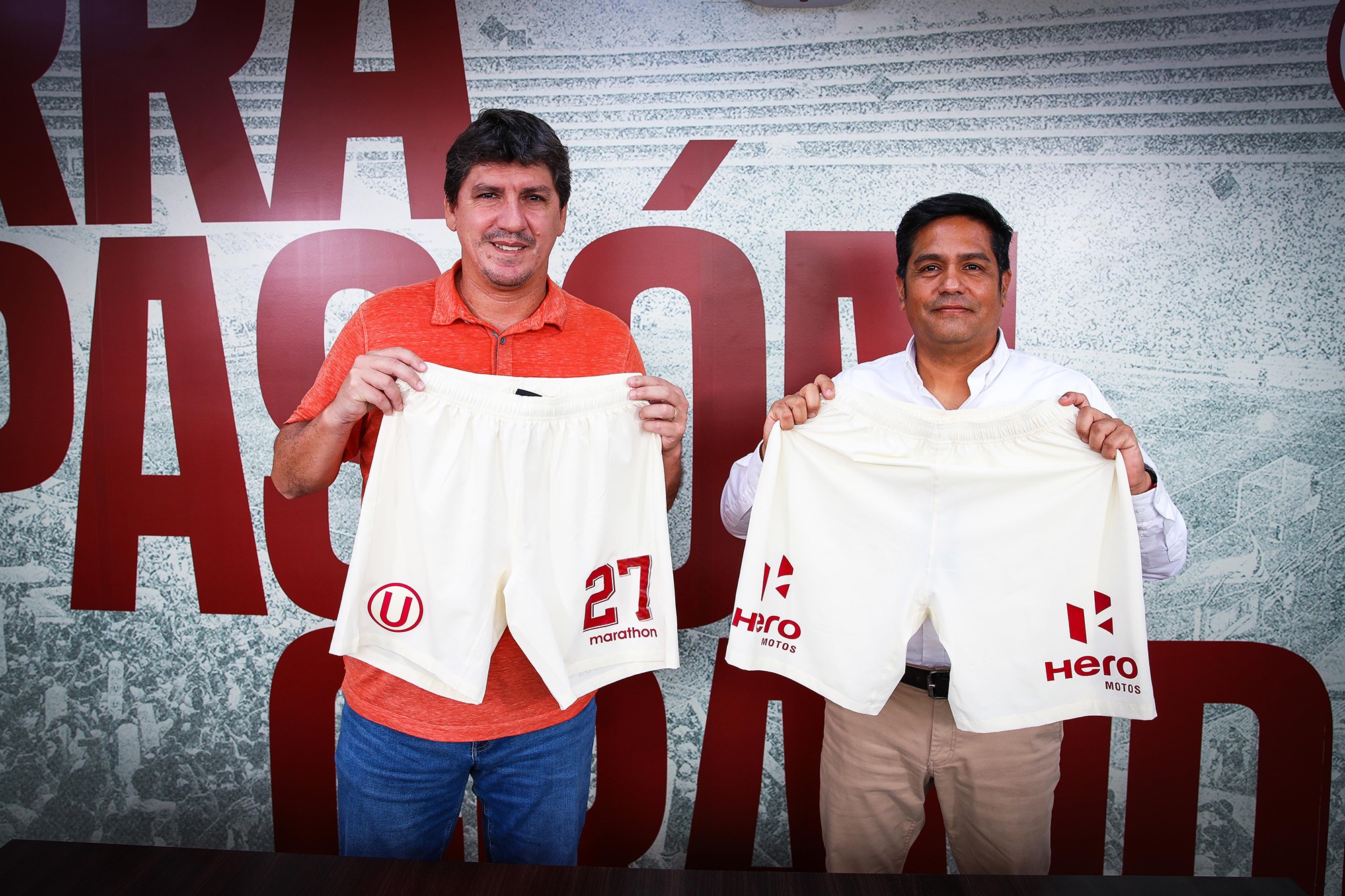 “Hero Motos renueva su espíritu ganador con el Club Universitario de Deportes este 2024”