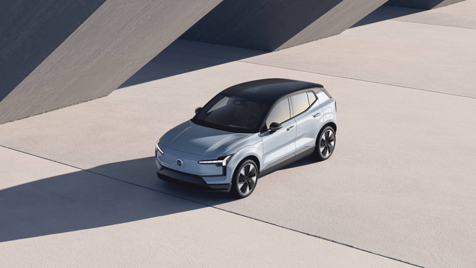 Volvo cierra 2024 como líder en electrificación con un crecimiento del 33% y ventas récord en Perú