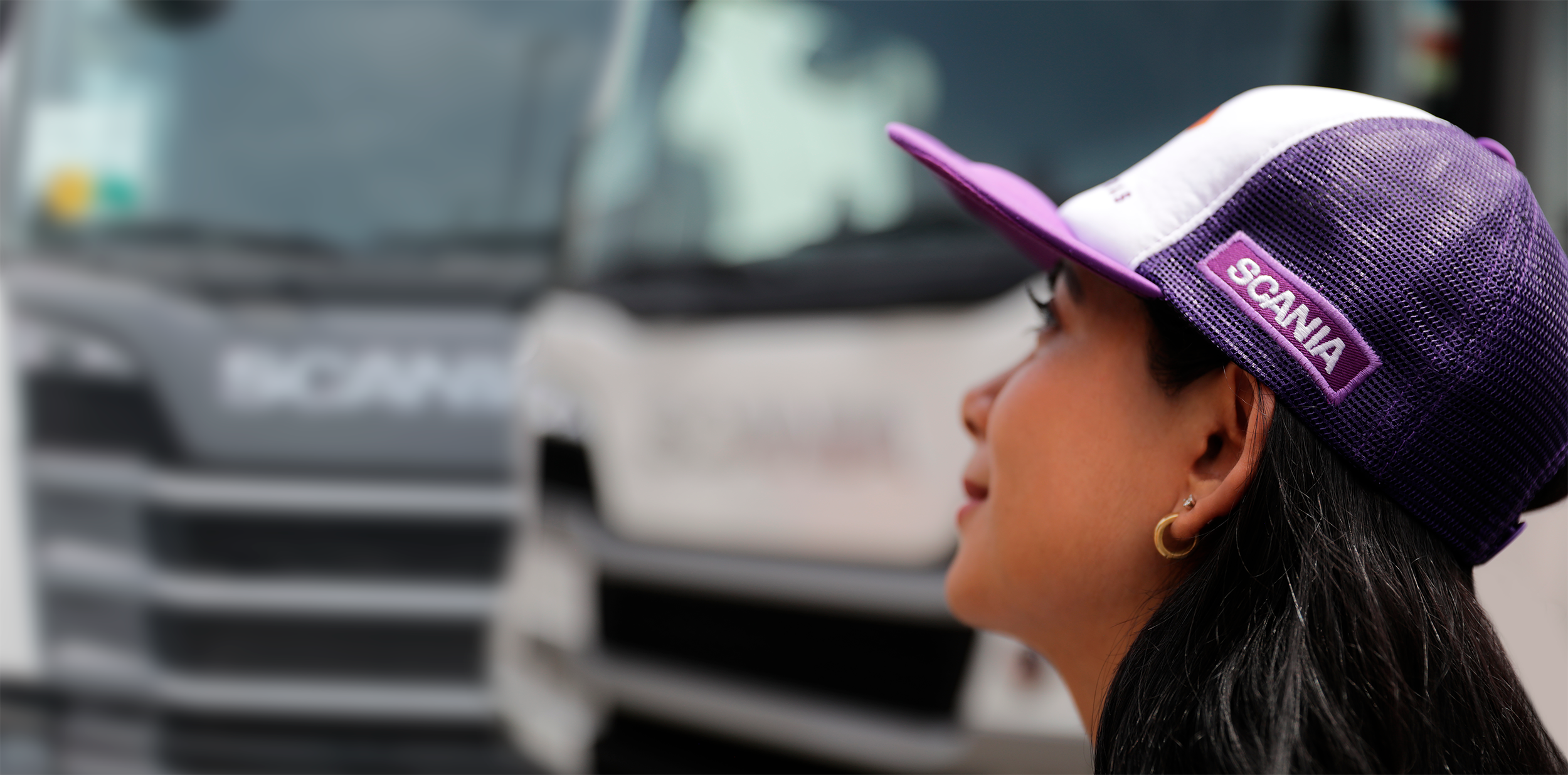 Más mujeres al volante: Scania lanza la tercera edición de programa para formar conductoras de camiones en Perú