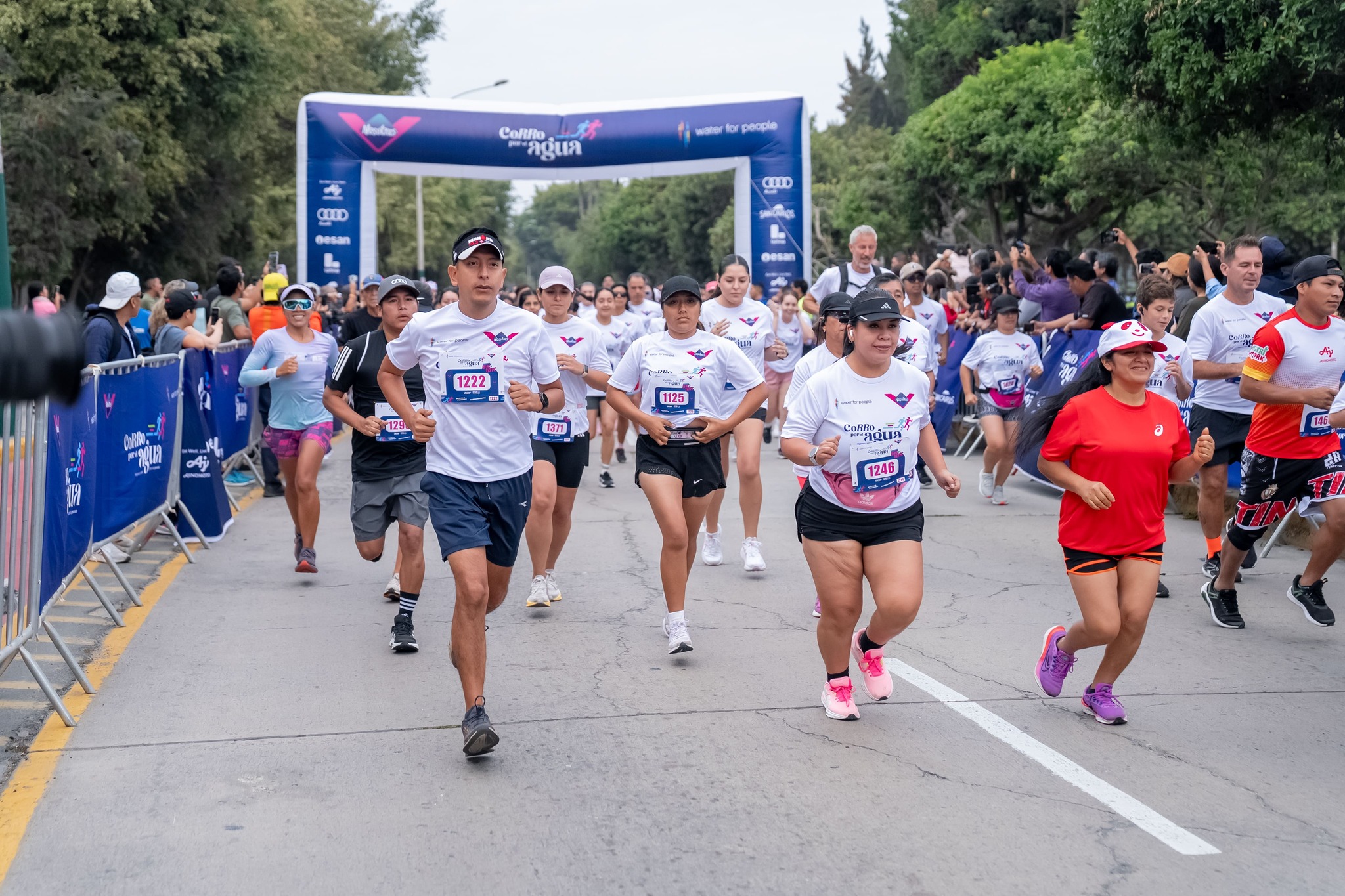 Audi se unió a Water for People en carrera benéfica para mejorar los servicios de agua potable y saneamiento en colegios rurales del Perú