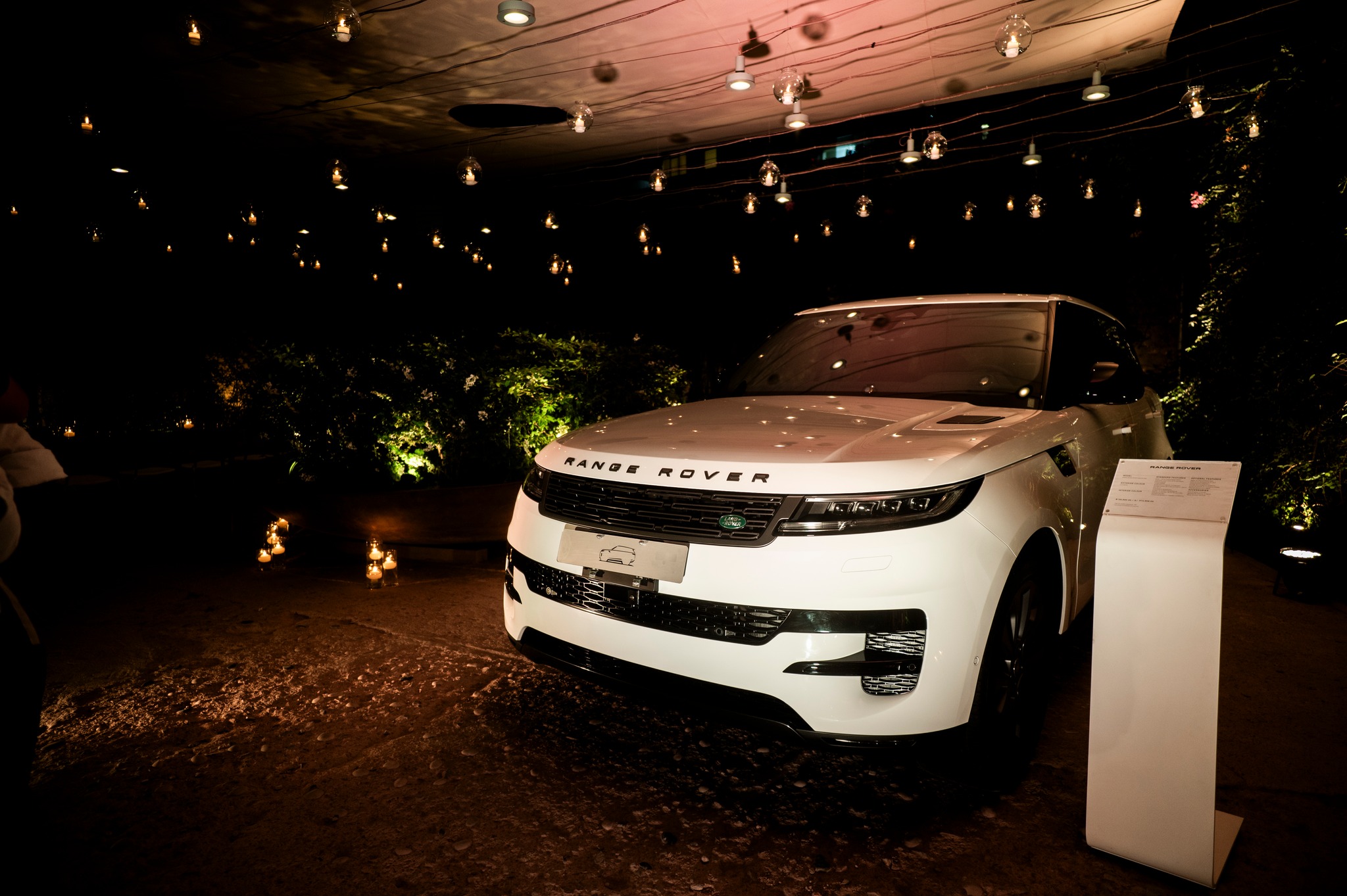 JLR celebra su “Range Rover Luxury Night” en Lila Secret Garden