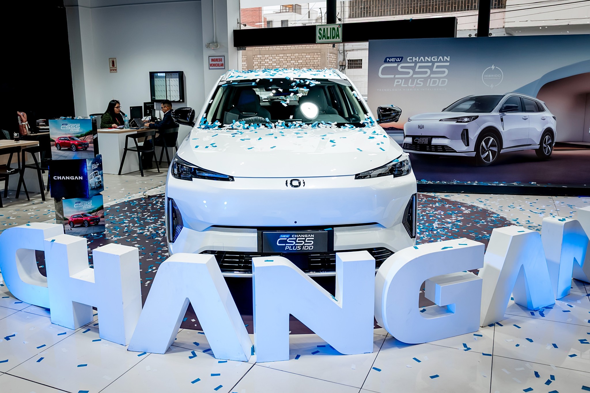 Changan ofrece bajas emisiones de CO2 a bordo del nuevo CS55 PLUS IDD con manejo dual inteligente