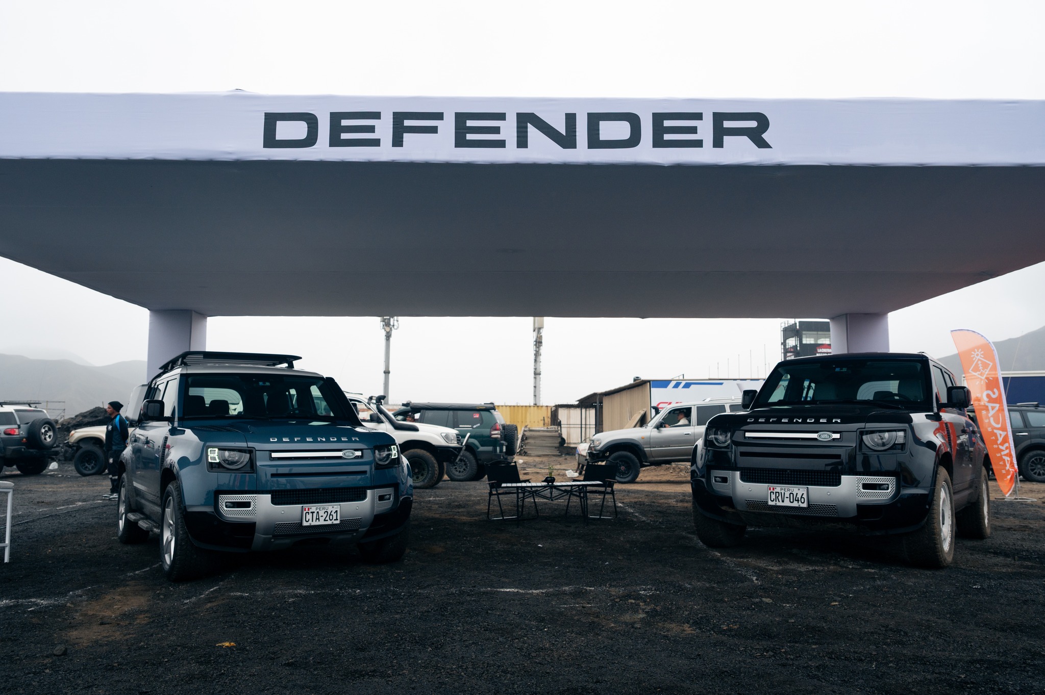 JLR destacó con su modelo Defender en el Overland Expo Perú:aventura, potencia y diseño en un solo lugar