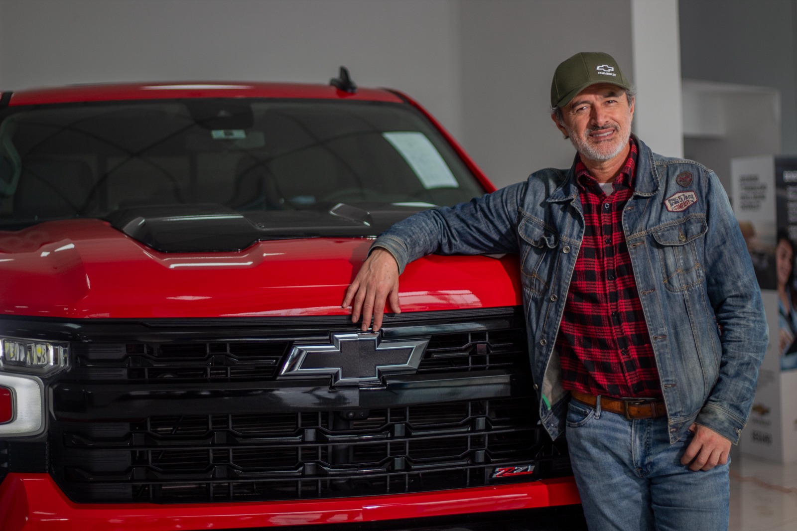 Carlos Alcántara es el nuevo embajador de la Chevrolet Silverado en Perú