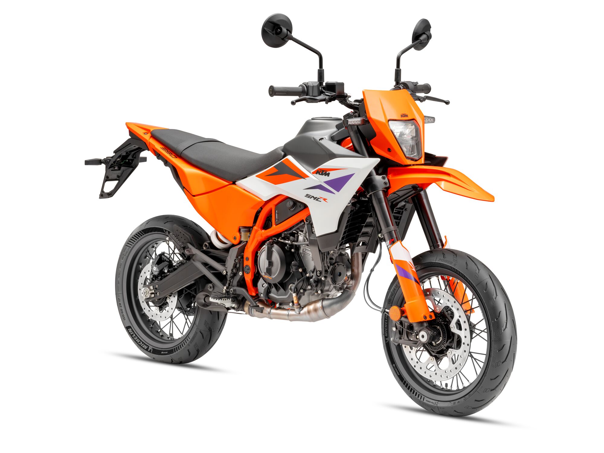 KTM amplia su portafolio en Peru con la nueva familia 390