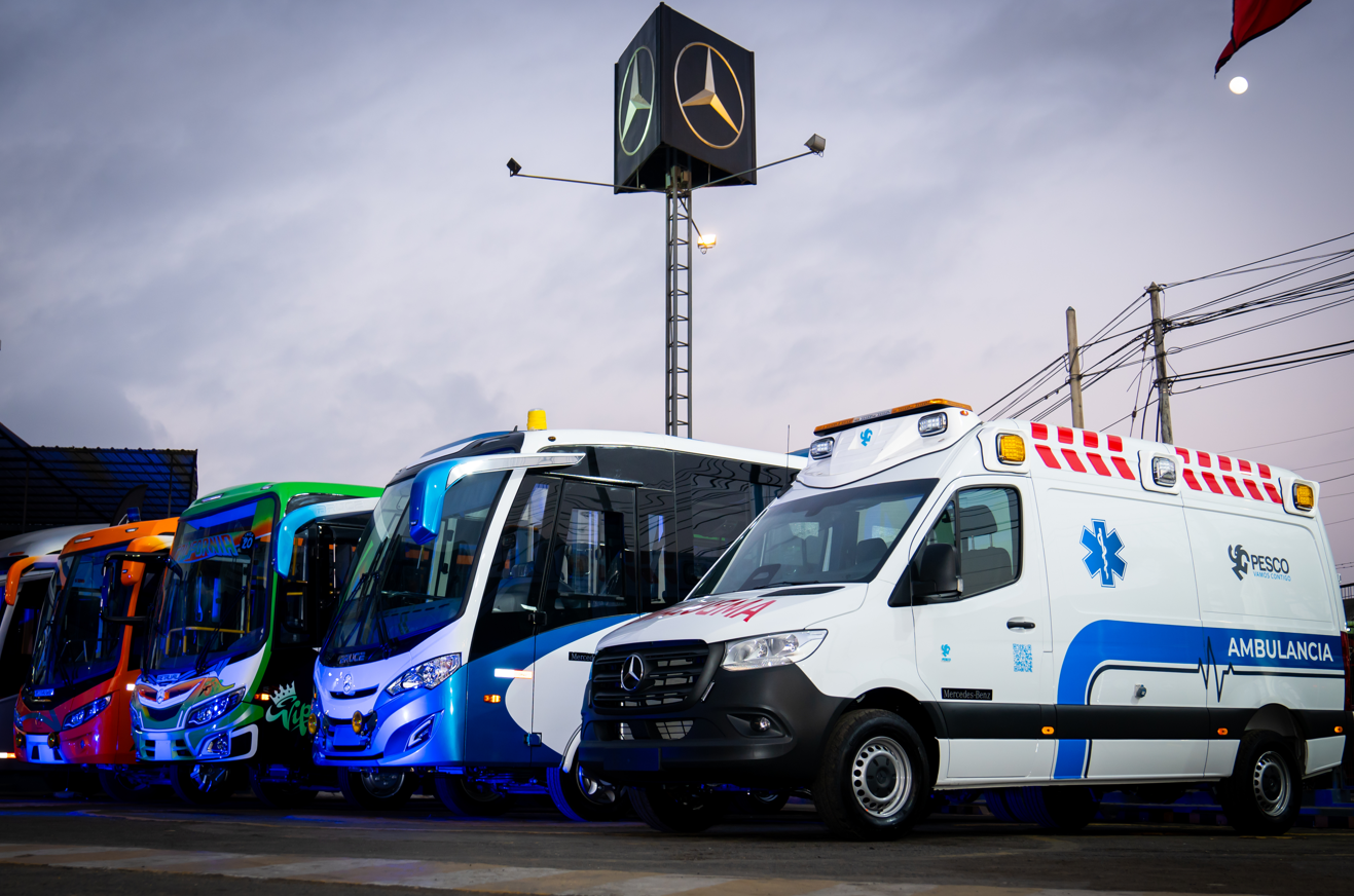 Mercedes On Tour Buses y Vans de Divemotor, culmina con éxito su recorrido llevando innovación y cercanía a sus clientes