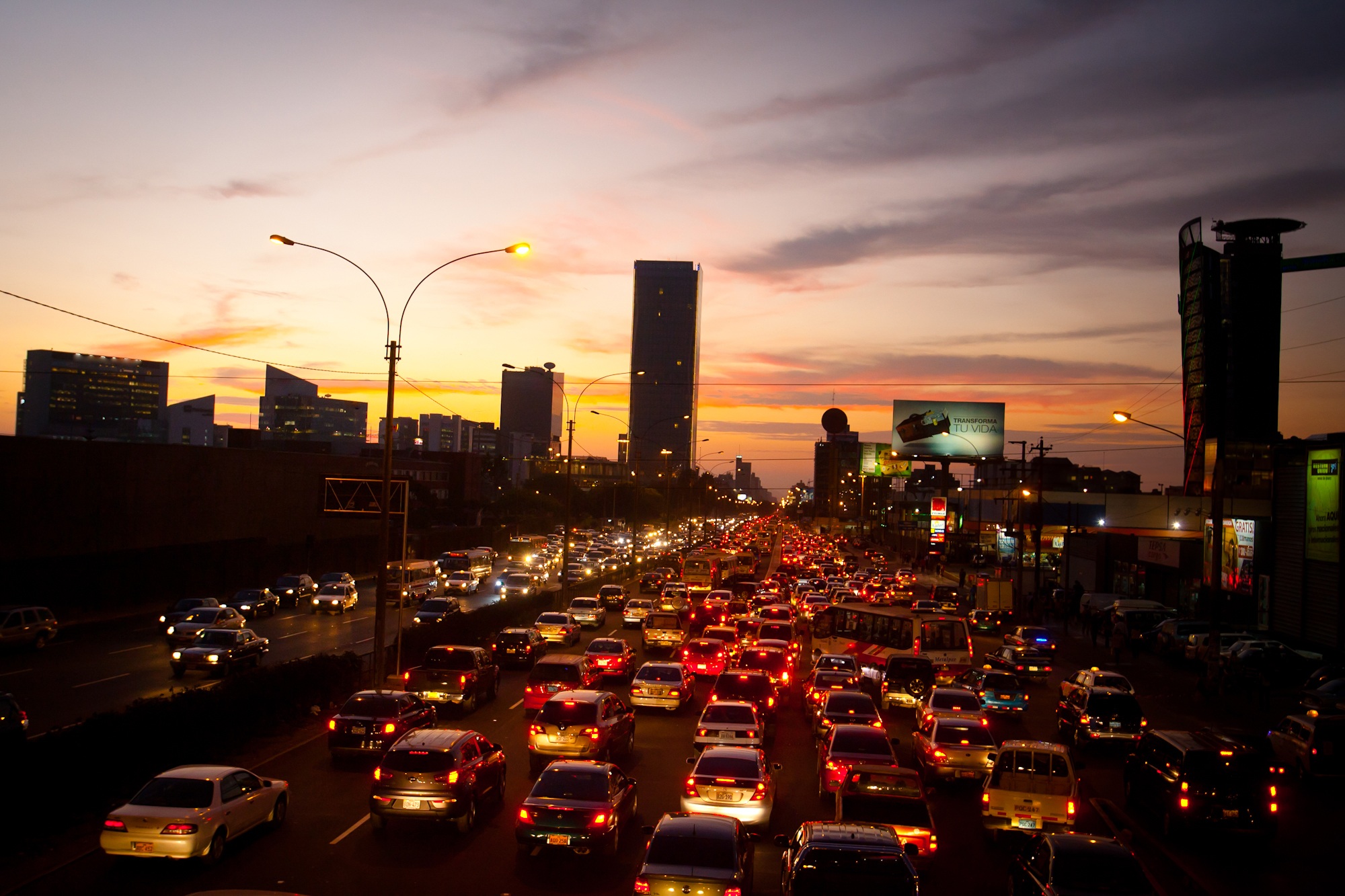Debate sobre falta de seguridad y caos frente al transporte urbano de Lima y Callao