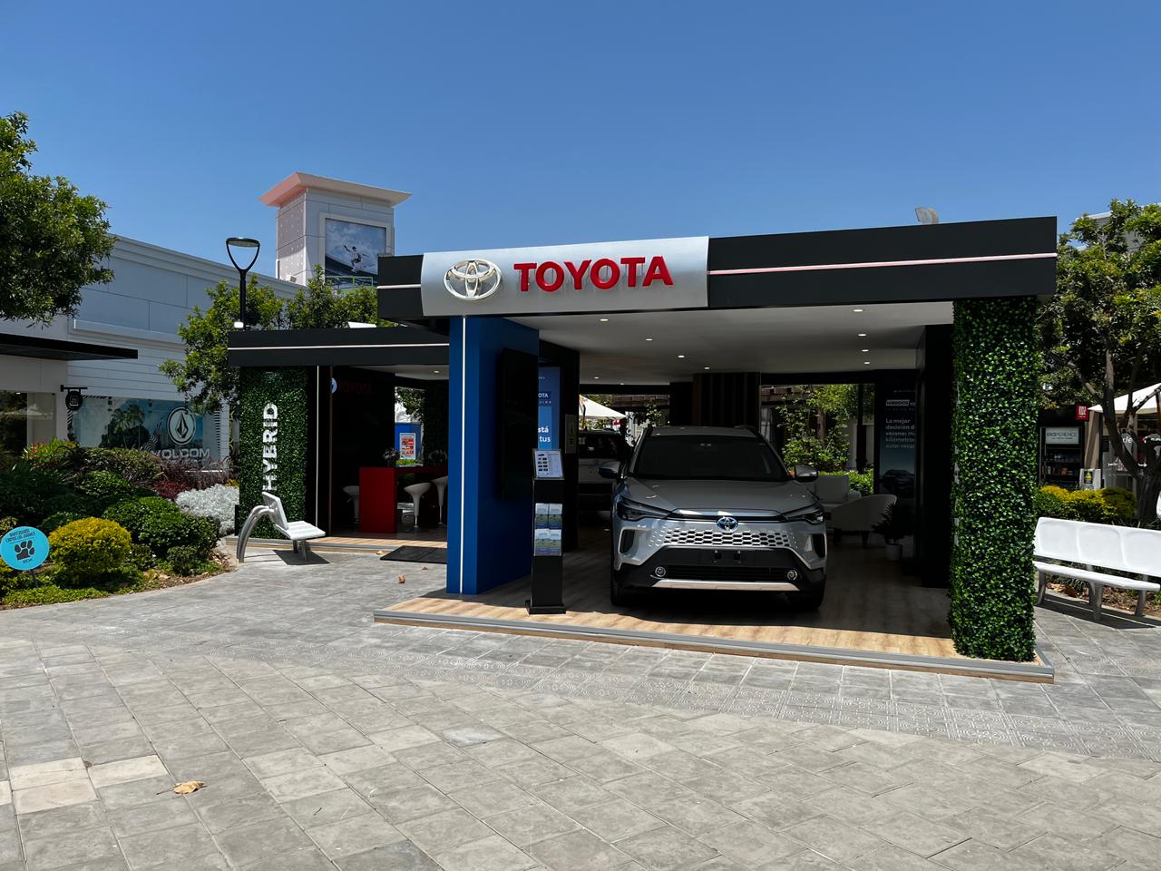 Toyota inicia su campaña de verano en el Boulevard de Asia  