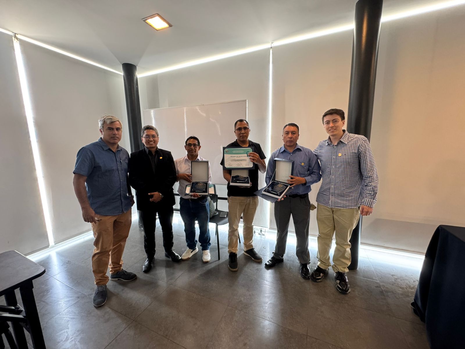 Móvil Bus es reconocido por Antamina por el desempeño destacado de sus conductores