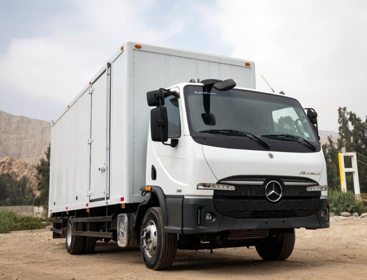 Dos camiones, un mismo ADN: las diferencias que hacen únicos al New Accelo y New Atego