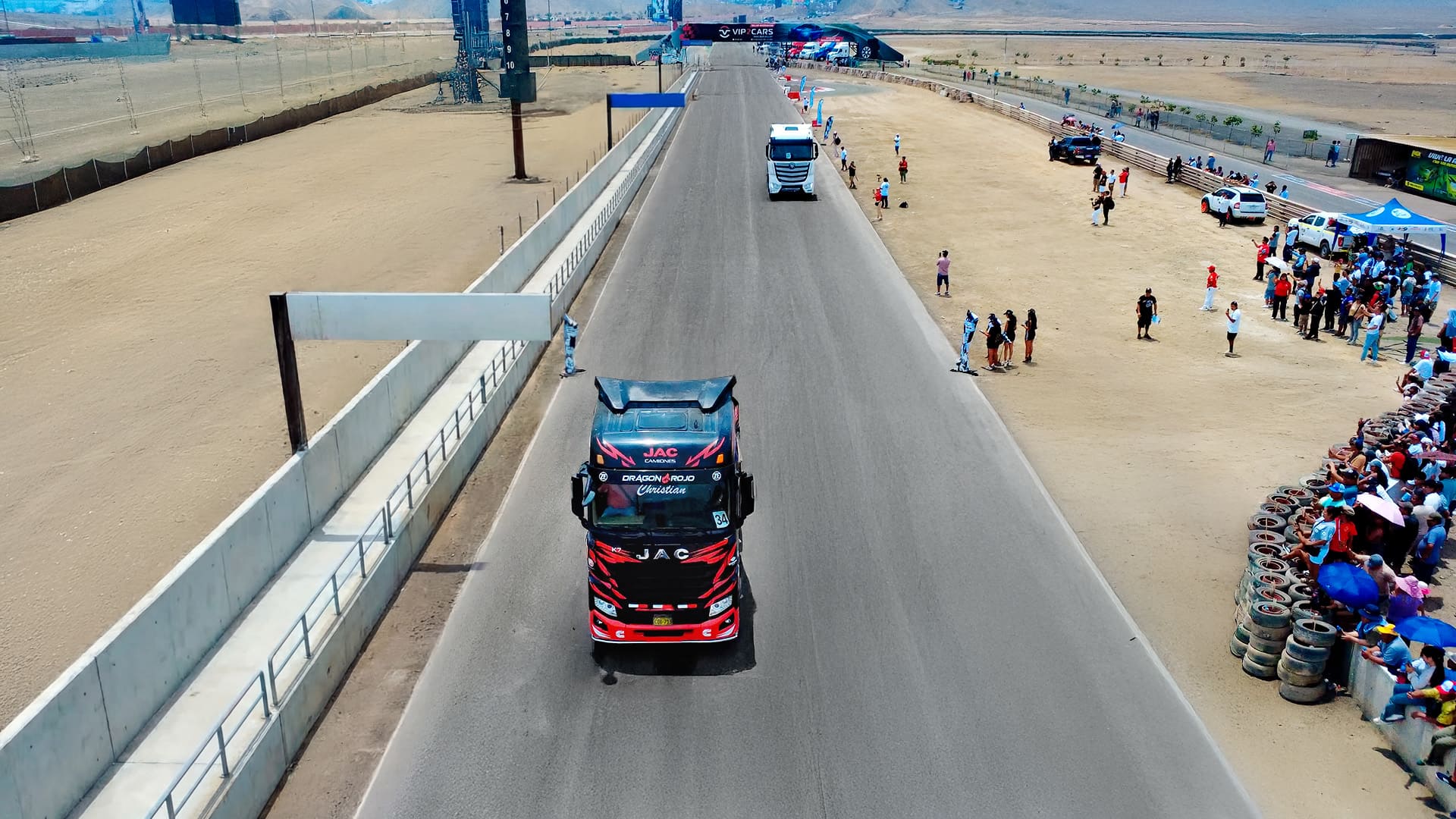 Tracto JAC K7 “Dragón Rojo” demostró su desempeño en los “Piques Trucks” en La Chutana