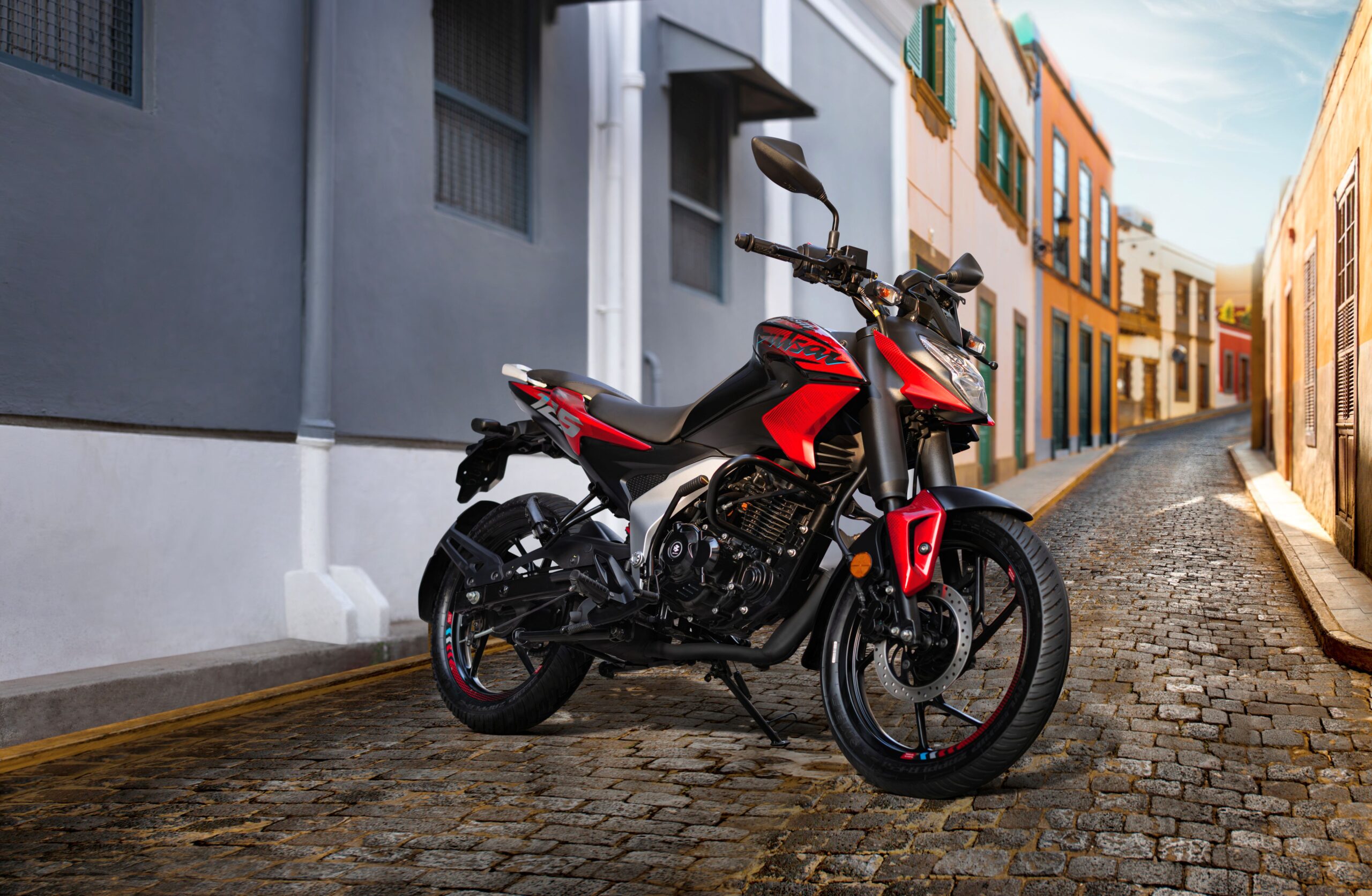 Éxito regional: Bajaj sacude el segmento de 125cc en Perú con la nueva Pulsar N125