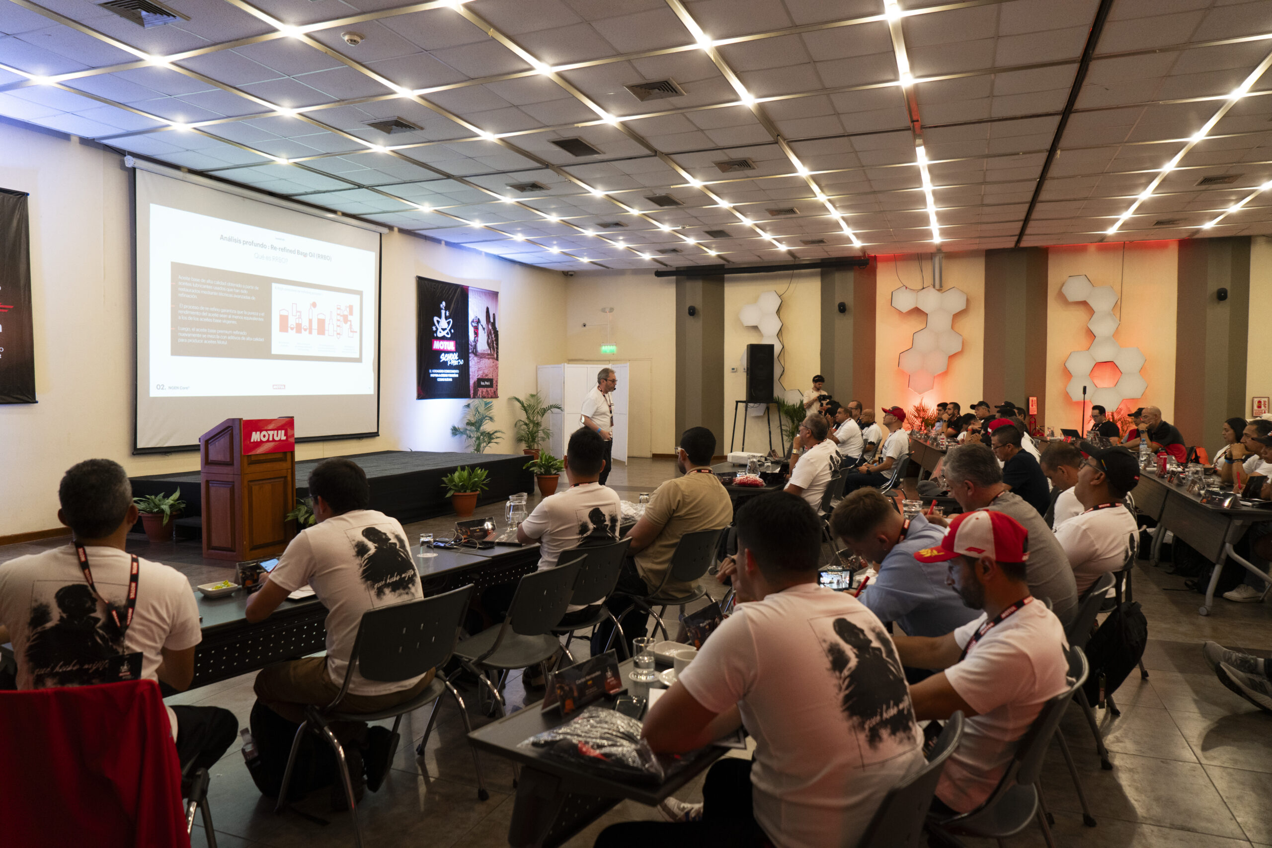 Motul reunió en Perú a líderes de Latinoamérica en convencióntécnica regional